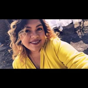 Meet your Posher, Lorena